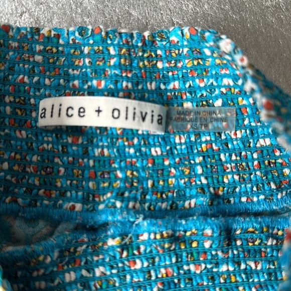 Alice and Olivia Russell Super High Waist Pant in Washed Geo - Picture 4 of 4